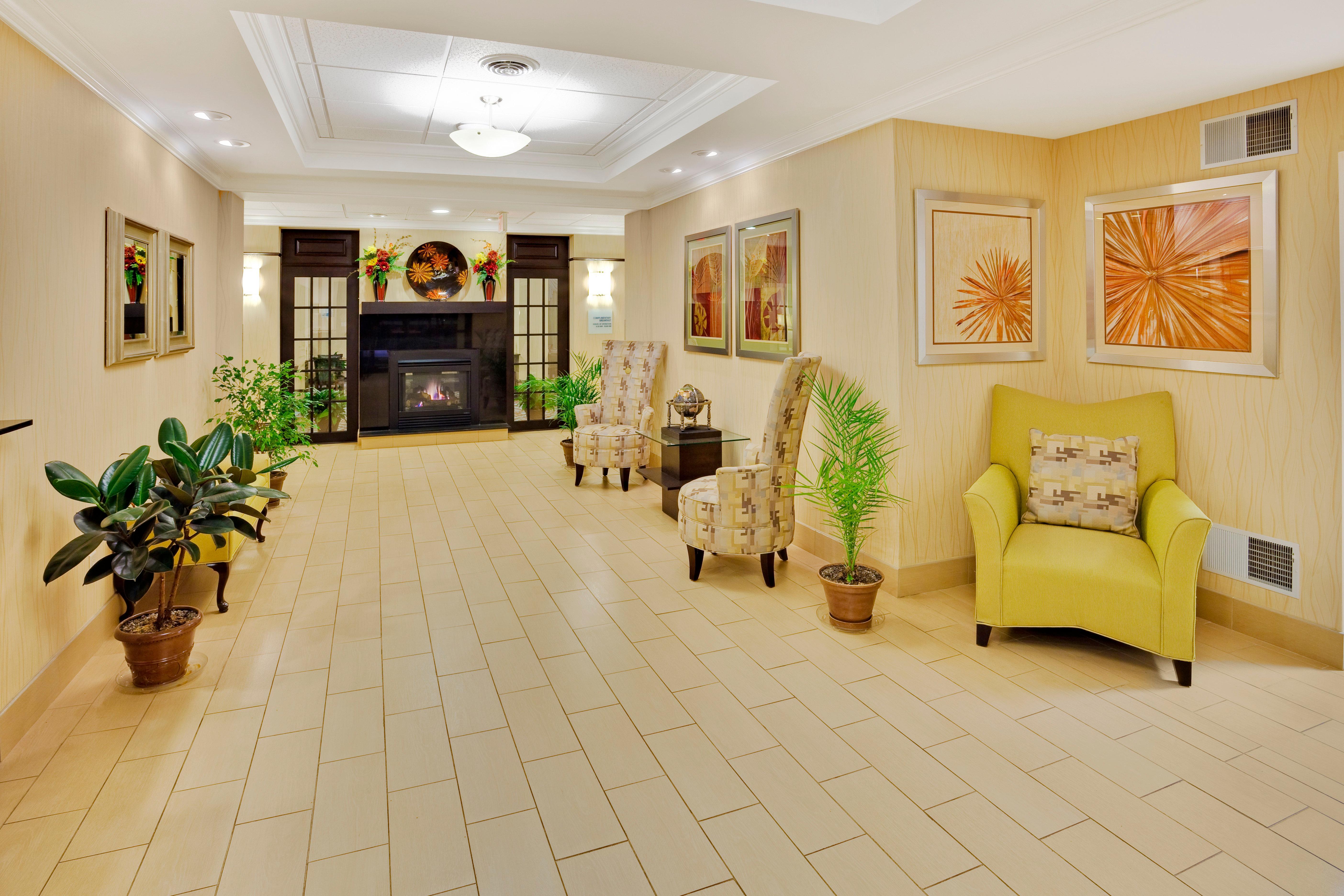 Holiday Inn Express Hotel & Suites Lebanon By Ihg מראה פנימי תמונה